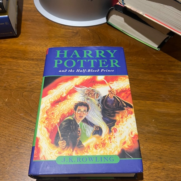 Harry Potter Book Collection - Picture 6 of 8